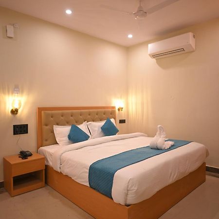 Sunrise Vista Inn อัลลอฮาบาด ภายนอก รูปภาพ